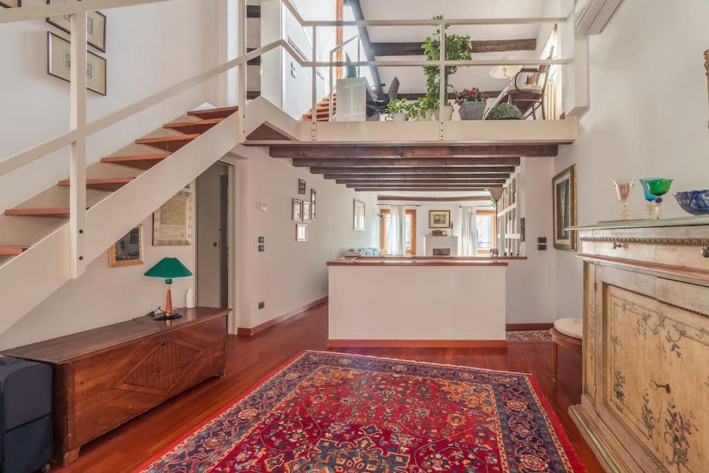 Charming Loft With Roof Terrace Close To S. Marco Appartement