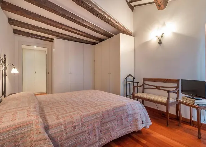 Charming Loft With Roof Terrace Close To S. Marco