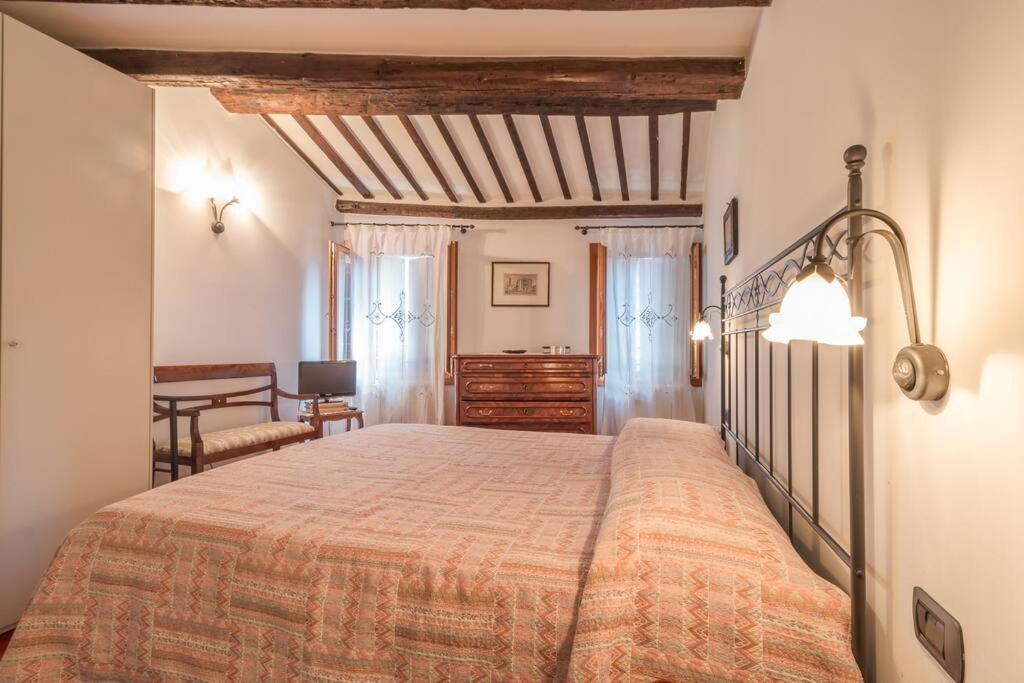 Charming Loft With Roof Terrace Close To S. Marco Venezia