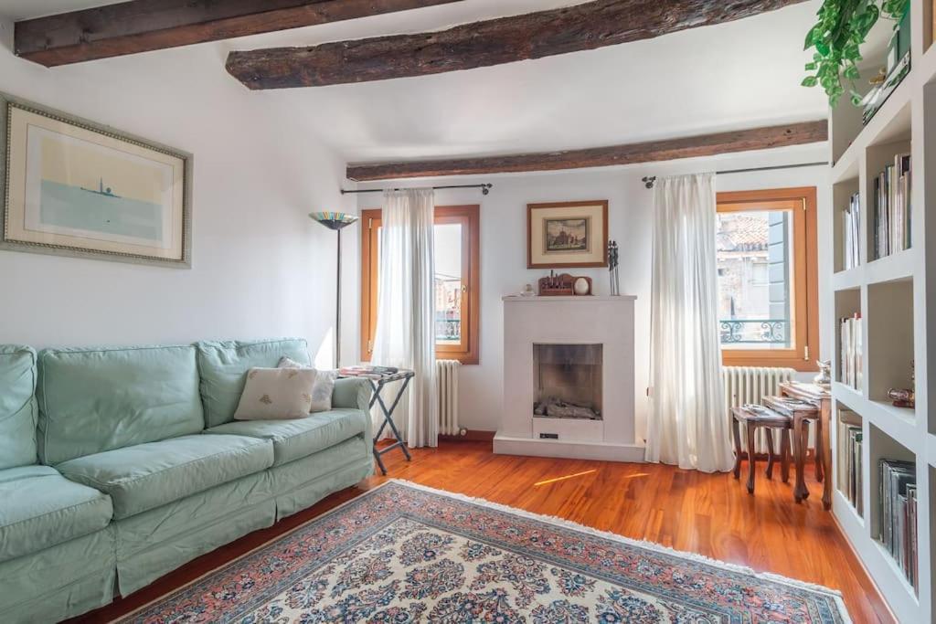 Appartamento Charming Loft With Roof Terrace Close To S. Marco *
