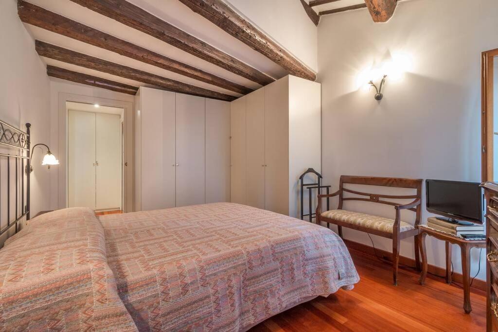 Charming Loft With Roof Terrace Close To S. Marco Appartamento
