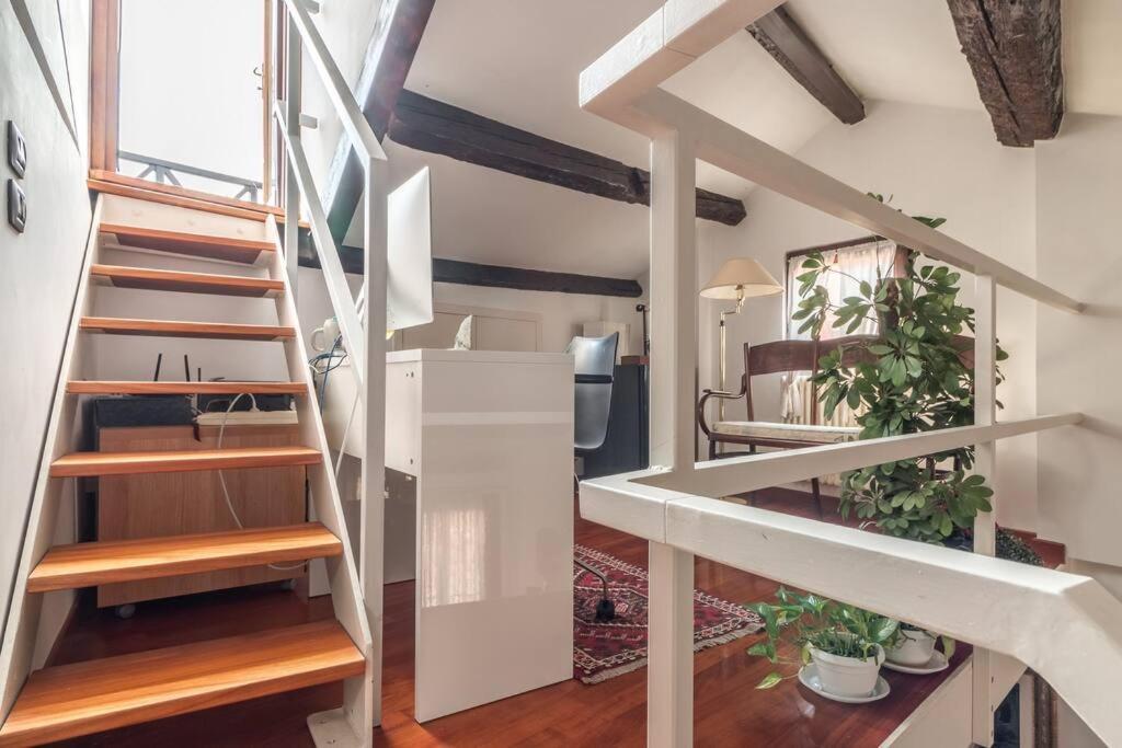Appartamento Charming Loft With Roof Terrace Close To S. Marco *